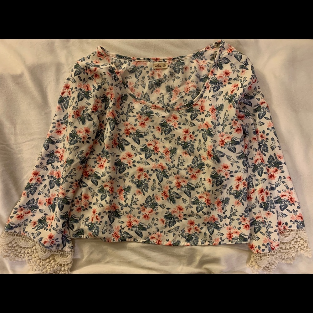 Hollister blouse
